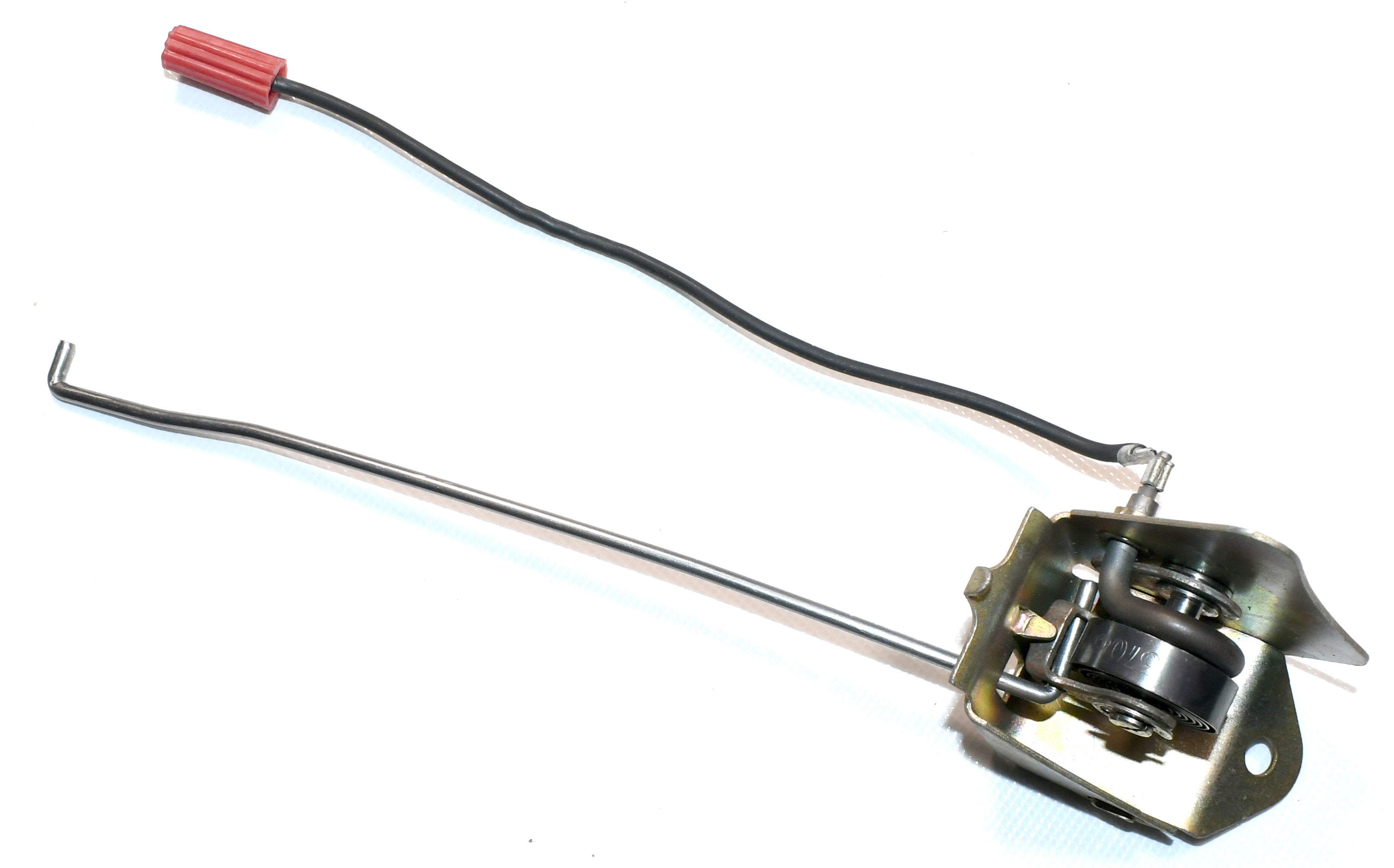 Standard Motor Products CV99 Choke Thermostat - Engine Choke Replacement Part