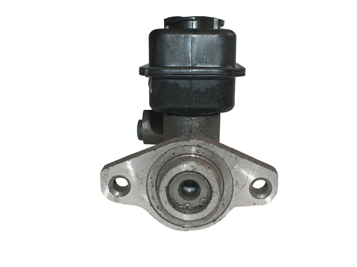 Brake master cylinder for 1982 Dodge Chrysler Plymouth from Bendix 118