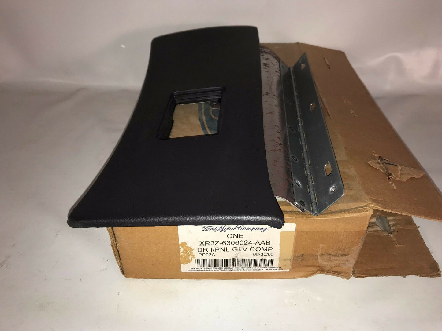 New glove box door for 1999-2004 Mustang in Midnight Black, XR3Z-6306024-AAB