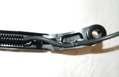 New right (passenger) side windshield wiper arm for Sierra, Silverado, Suburban, Tahoe, Yukon and Escalade 22917501