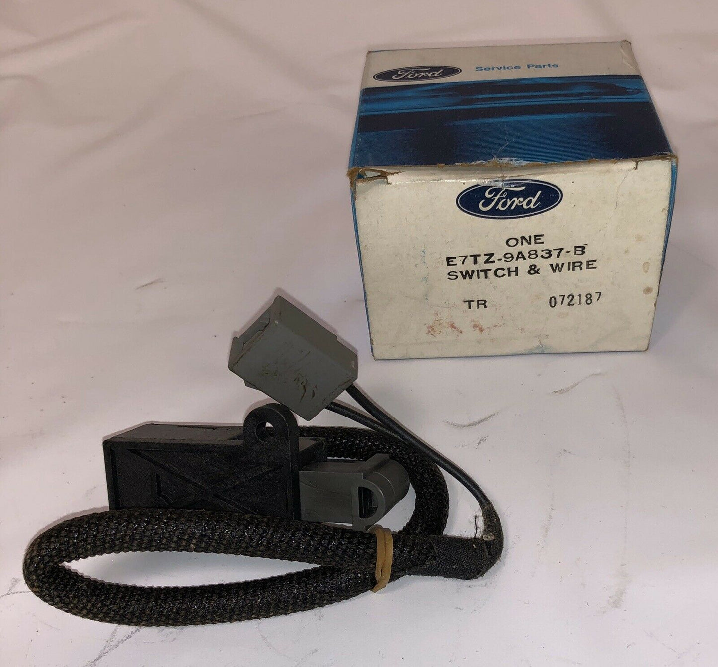 NOS 87 91 Ford Bronco F150 F250 F350 Cruise Control Cancel Switch E7TZ-9A837-B