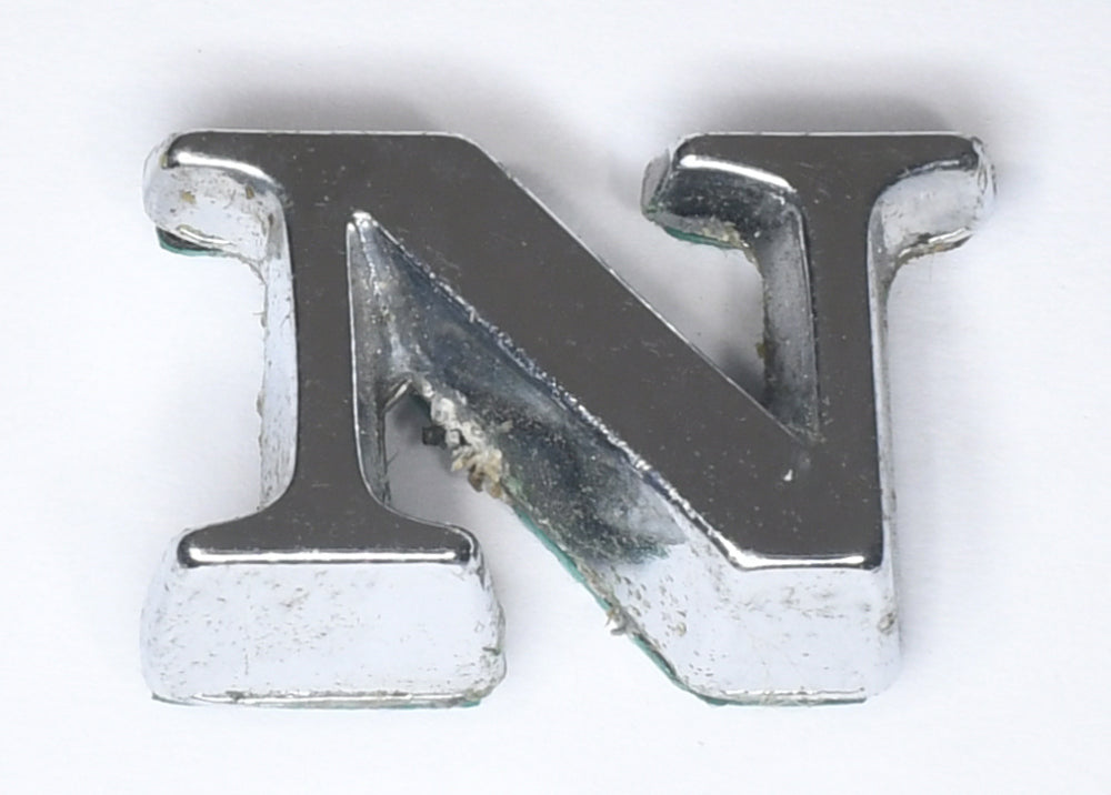 New trunk lid emblem letter "N" for 1971-1973 Mustang D1ZZ-6540282-F