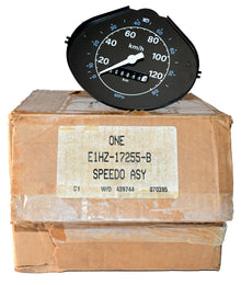 New speedometer for 1981-1990 Ford 600-900 series heavy trucks E1HZ-17255-B