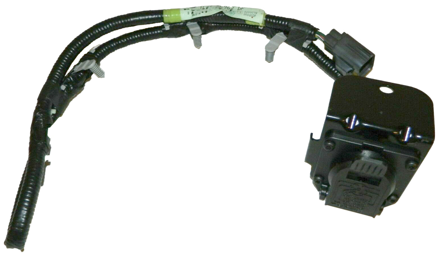 New 7 pin trailer connector for 2000-2005 Explorer, Mountaineer 1L2T-5K762-DF