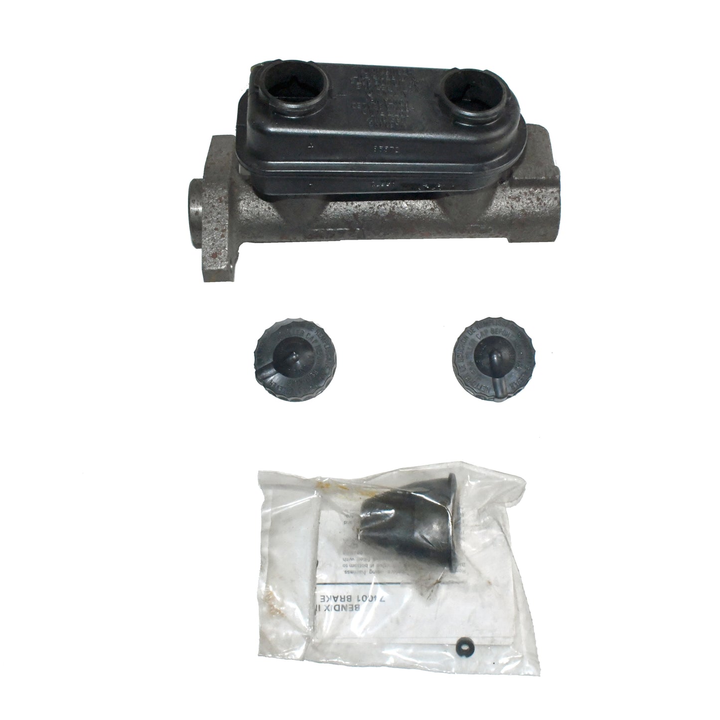 Brake master cylinder for 1982 Dodge Chrysler Plymouth from Bendix 11866
