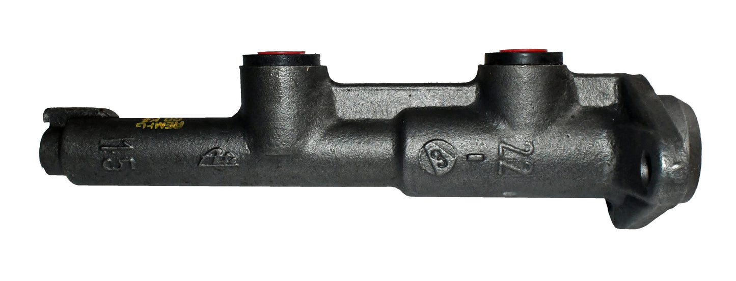 Brake master cylinder for 1975-1991 Volvo 2xx series R108065