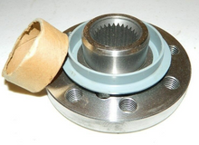 NEW NOS Genuine Ford rear axle flange 1980-2004 Ford Lincoln Mercury E8TZ-4851-B
