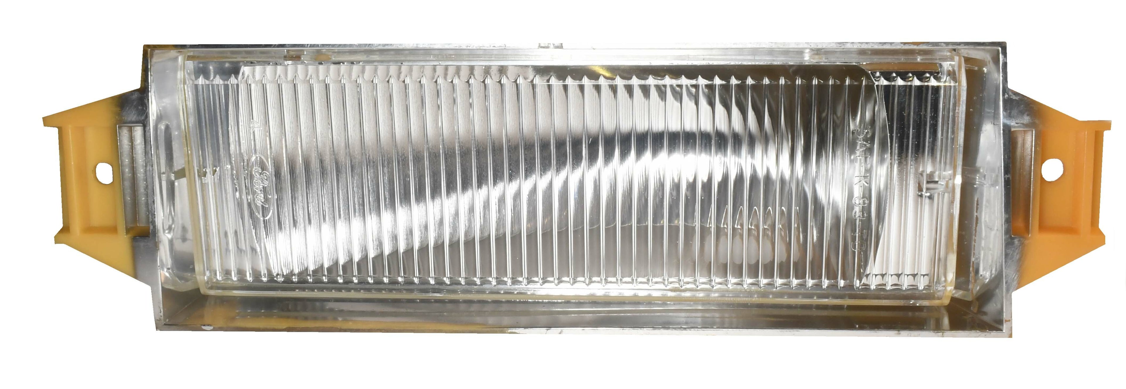 New Right (Passenger) side cornering light for 1987-1988 Thunderbird